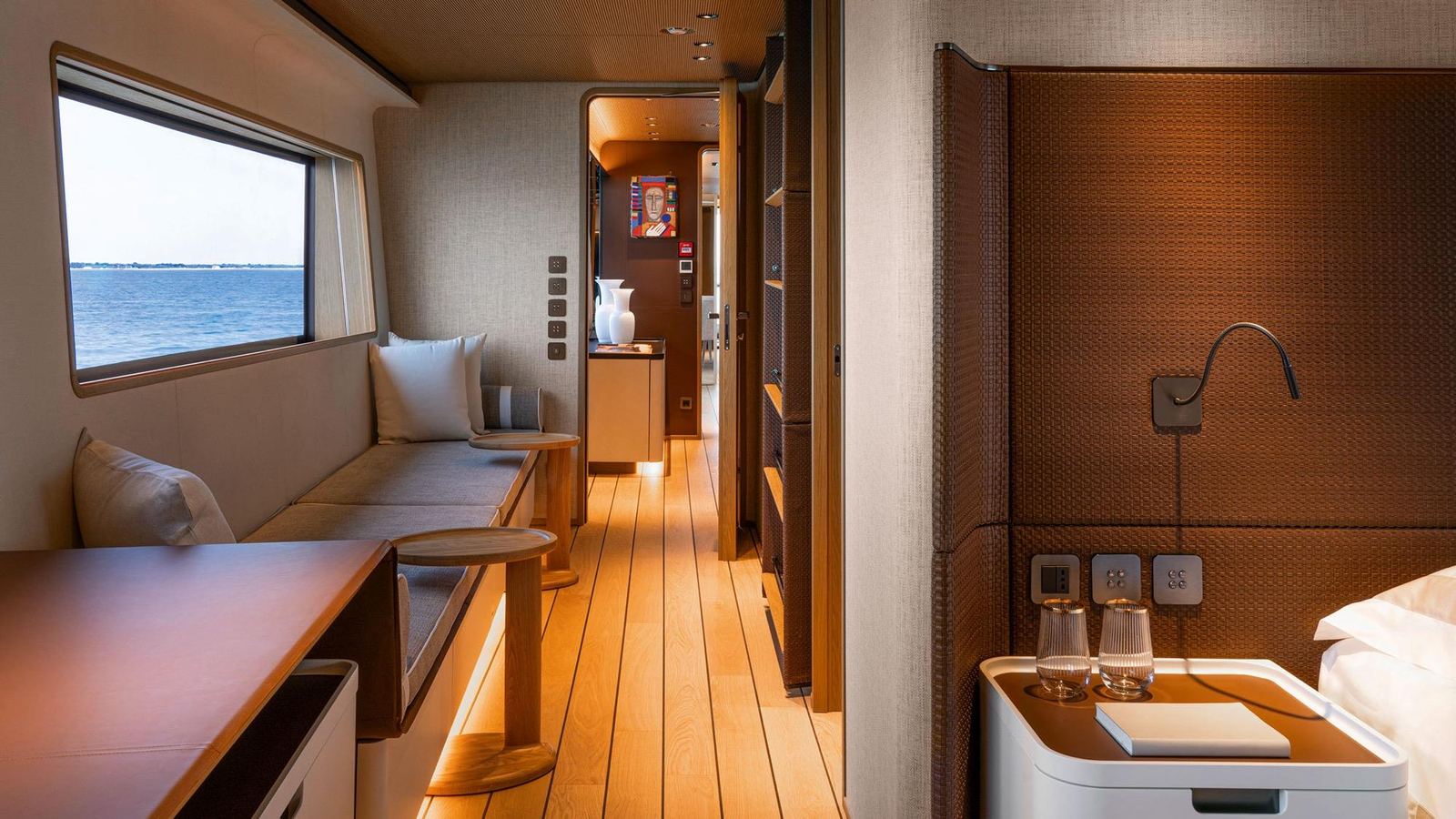 Custom Line Navetta 38, master cabin