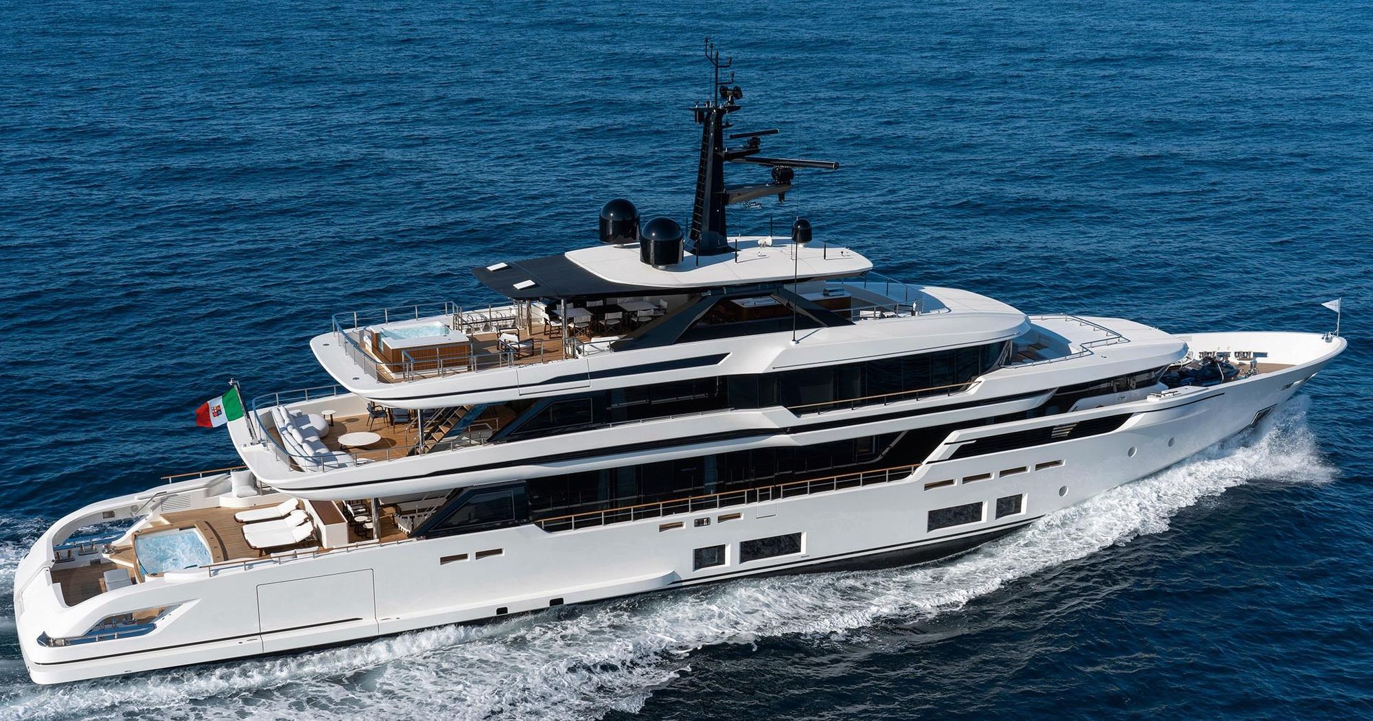 Custom Line Navetta 50