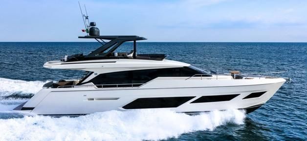 Ferretti Yachts 720