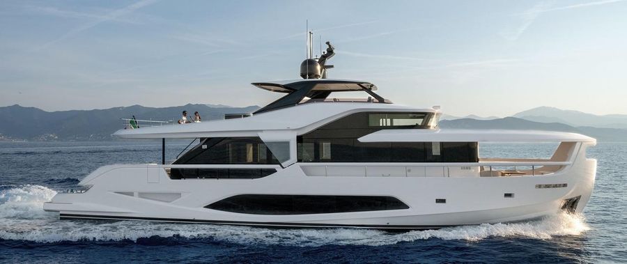 Ferretti Yachts INFYNITO 80