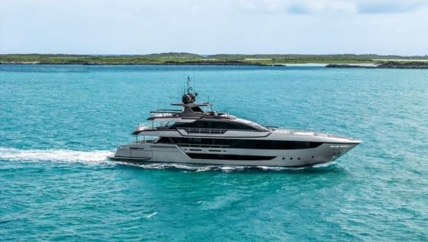 Riva Bellissima 130