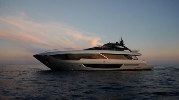 Riva Corsaro Super 102